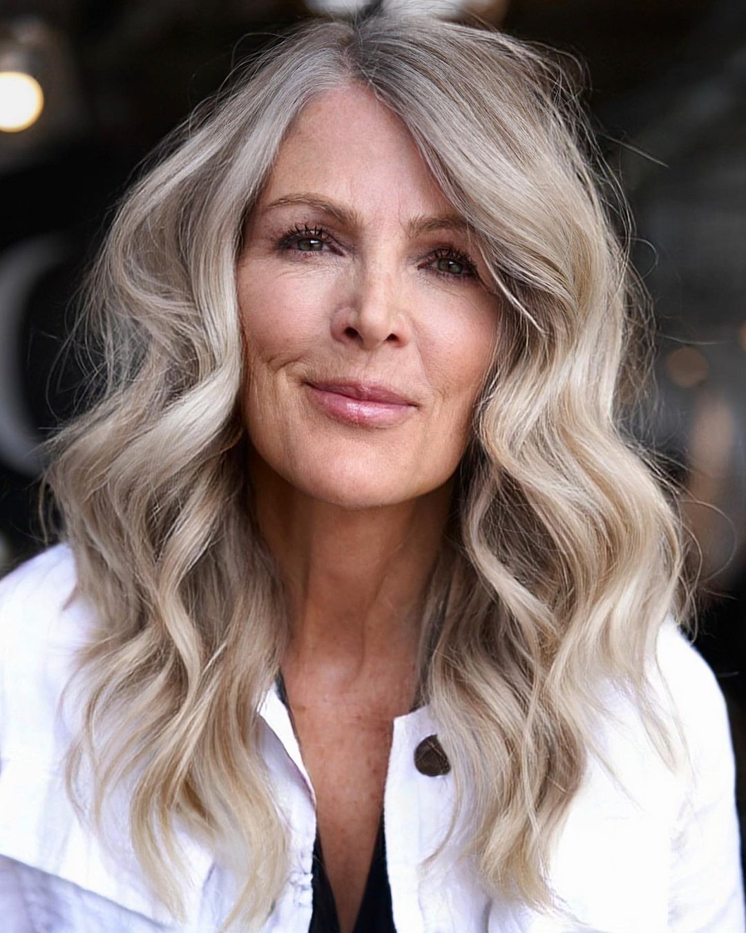 Soft Pearl Blonde Balayage to Look Younger