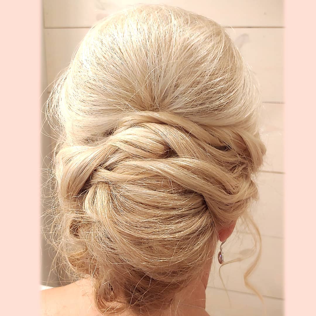 Exquisite Bouffant Updo for Mother-of-the-Bride